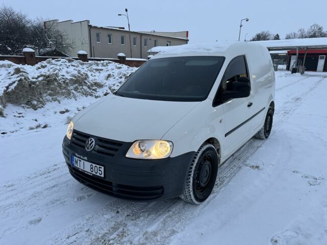 Белый Фольксваген Кадди, объемом двигателя 2 л и пробегом 280 тыс. км за 3700 $, фото 1 на Automoto.ua