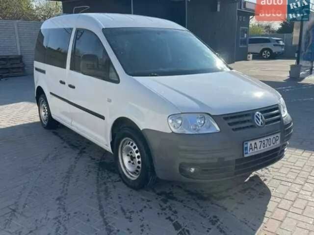 Білий Фольксваген Кадді, об'ємом двигуна 2 л та пробігом 400 тис. км за 6000 $, фото 1 на Automoto.ua