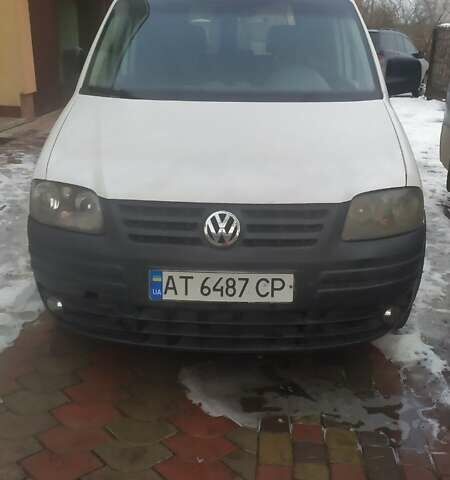 Белый Фольксваген Кадди, объемом двигателя 1.4 л и пробегом 272 тыс. км за 4800 $, фото 1 на Automoto.ua