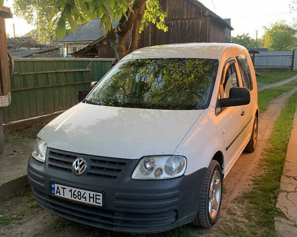 Білий Фольксваген Кадді, об'ємом двигуна 1.9 л та пробігом 277 тис. км за 5600 $, фото 1 на Automoto.ua