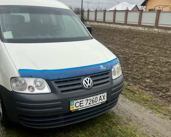 Белый Фольксваген Кадди, объемом двигателя 1.9 л и пробегом 373 тыс. км за 6000 $, фото 1 на Automoto.ua