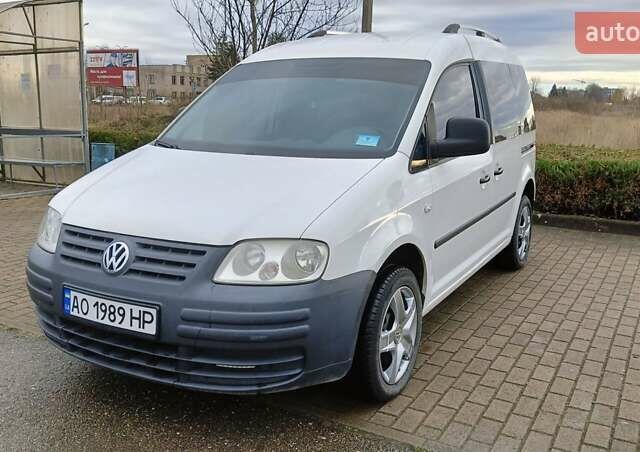 Білий Фольксваген Кадді, об'ємом двигуна 1.9 л та пробігом 350 тис. км за 7500 $, фото 1 на Automoto.ua
