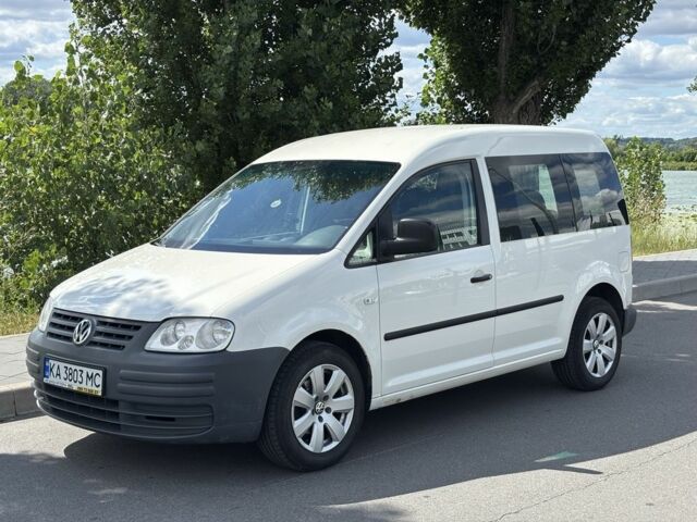 Білий Фольксваген Кадді, об'ємом двигуна 2 л та пробігом 375 тис. км за 3700 $, фото 1 на Automoto.ua