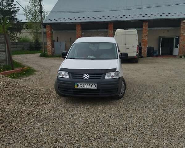 Белый Фольксваген Кадди, объемом двигателя 2 л и пробегом 220 тыс. км за 7000 $, фото 1 на Automoto.ua