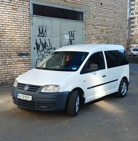 Белый Фольксваген Кадди, объемом двигателя 1.9 л и пробегом 379 тыс. км за 4700 $, фото 1 на Automoto.ua