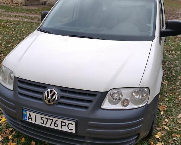 Белый Фольксваген Кадди, объемом двигателя 1.9 л и пробегом 236 тыс. км за 7700 $, фото 1 на Automoto.ua