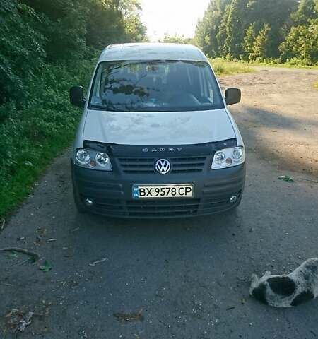 Білий Фольксваген Кадді, об'ємом двигуна 0 л та пробігом 207 тис. км за 7200 $, фото 1 на Automoto.ua