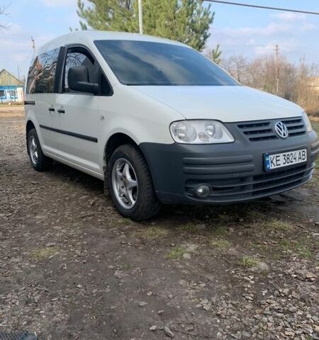 Белый Фольксваген Кадди, объемом двигателя 1.9 л и пробегом 405 тыс. км за 5950 $, фото 1 на Automoto.ua