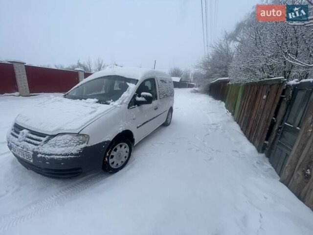 Білий Фольксваген Кадді, об'ємом двигуна 1.97 л та пробігом 450 тис. км за 4000 $, фото 1 на Automoto.ua