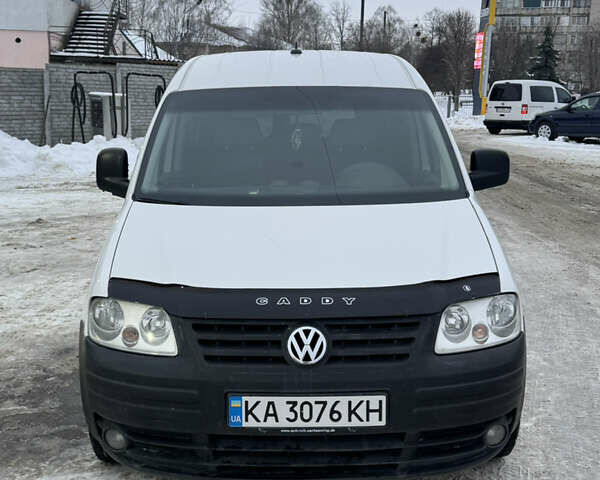 Белый Фольксваген Кадди, объемом двигателя 1.9 л и пробегом 352 тыс. км за 7800 $, фото 1 на Automoto.ua