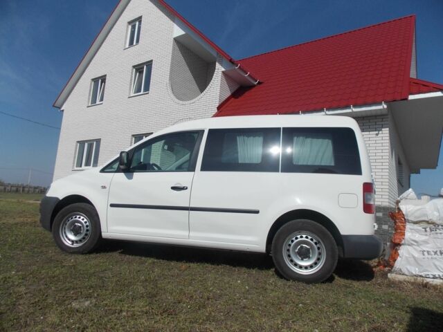 Белый Фольксваген Кадди, объемом двигателя 1.9 л и пробегом 263 тыс. км за 9000 $, фото 1 на Automoto.ua