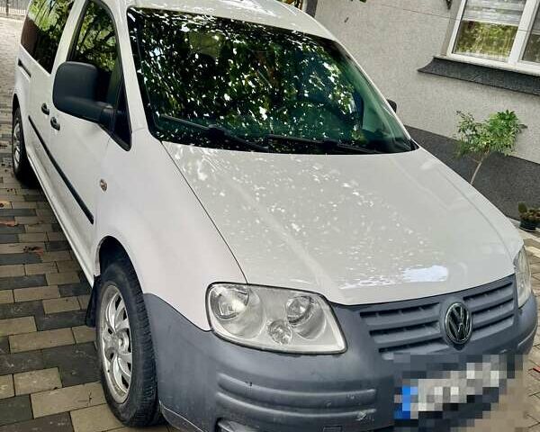 Белый Фольксваген Кадди, объемом двигателя 1.9 л и пробегом 230 тыс. км за 6700 $, фото 1 на Automoto.ua