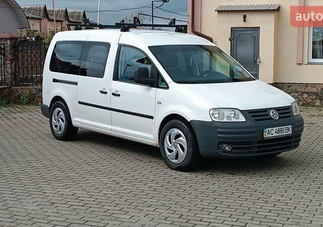 Фольксваген Кадди 2008 в Сарнах на Automoto.ua Белый Фольксваген Кадди, объемом двигателя 2 л и пробегом 380 тыс. км за 7500 $, фото 1 на Automoto.ua