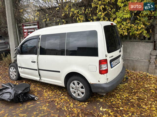 Белый Фольксваген Кадди, объемом двигателя 1.98 л и пробегом 280 тыс. км за 3300 $, фото 1 на Automoto.ua