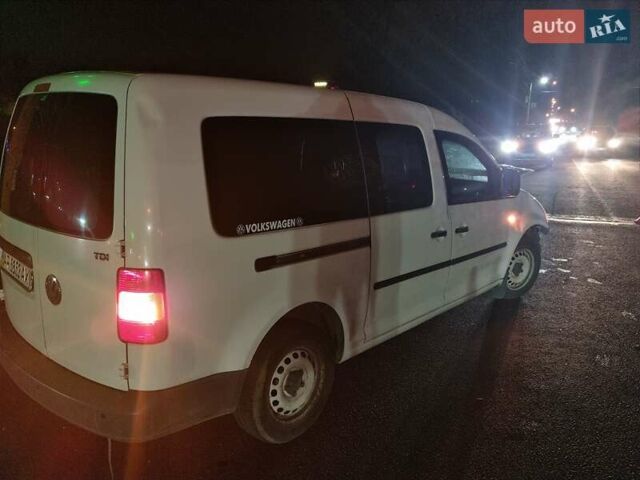 Білий Фольксваген Кадді, об'ємом двигуна 1.9 л та пробігом 300 тис. км за 100 $, фото 1 на Automoto.ua