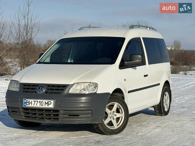 Білий Фольксваген Кадді, об'ємом двигуна 1.97 л та пробігом 245 тис. км за 8500 $, фото 1 на Automoto.ua