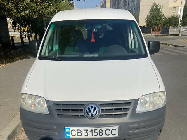 Белый Фольксваген Кадди, объемом двигателя 2 л и пробегом 263 тыс. км за 5500 $, фото 1 на Automoto.ua