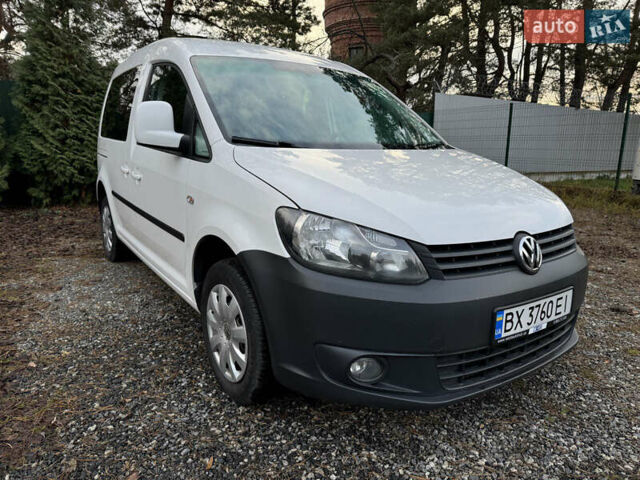 Белый Фольксваген Кадди, объемом двигателя 1.6 л и пробегом 212 тыс. км за 8550 $, фото 1 на Automoto.ua