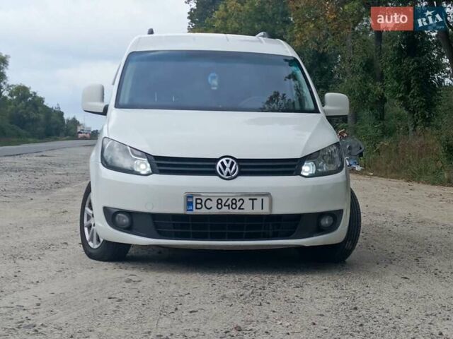 Белый Фольксваген Кадди, объемом двигателя 1.6 л и пробегом 285 тыс. км за 9300 $, фото 1 на Automoto.ua
