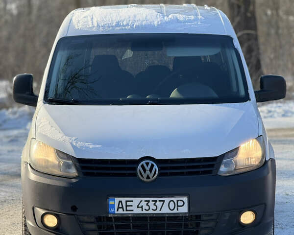 Белый Фольксваген Кадди, объемом двигателя 1.6 л и пробегом 290 тыс. км за 6100 $, фото 1 на Automoto.ua