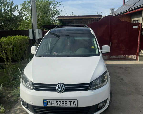 Білий Фольксваген Кадді, об'ємом двигуна 1.97 л та пробігом 320 тис. км за 15100 $, фото 1 на Automoto.ua