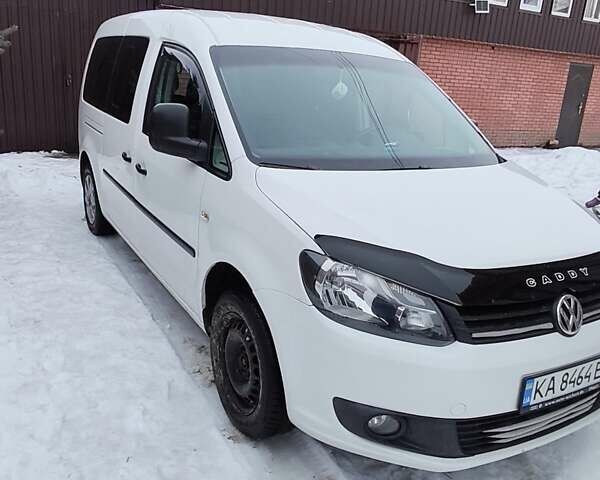 Белый Фольксваген Кадди, объемом двигателя 1.6 л и пробегом 265 тыс. км за 9900 $, фото 1 на Automoto.ua