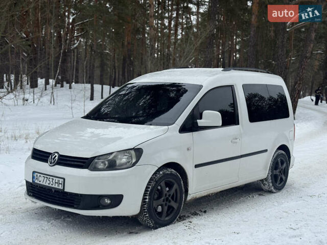Білий Фольксваген Кадді, об'ємом двигуна 1.6 л та пробігом 320 тис. км за 6300 $, фото 1 на Automoto.ua