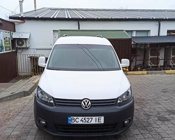 Білий Фольксваген Кадді, об'ємом двигуна 1.6 л та пробігом 284 тис. км за 8600 $, фото 1 на Automoto.ua