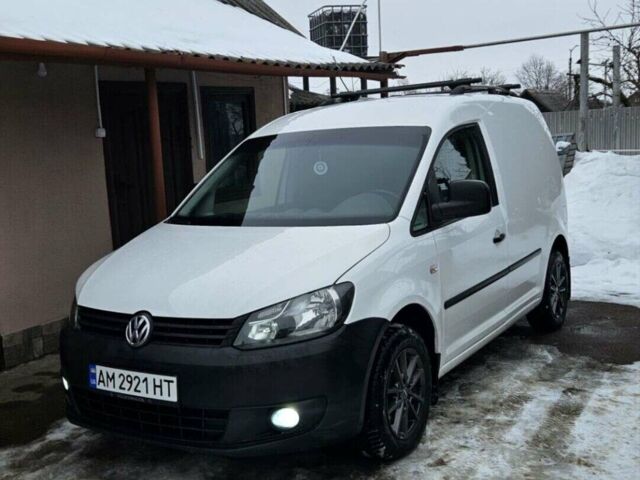 Білий Фольксваген Кадді, об'ємом двигуна 1.6 л та пробігом 306 тис. км за 7500 $, фото 1 на Automoto.ua