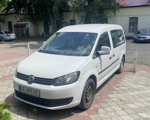 Білий Фольксваген Кадді, об'ємом двигуна 1.6 л та пробігом 256 тис. км за 7400 $, фото 1 на Automoto.ua