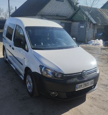 Белый Фольксваген Кадди, объемом двигателя 1.98 л и пробегом 265 тыс. км за 6300 $, фото 1 на Automoto.ua