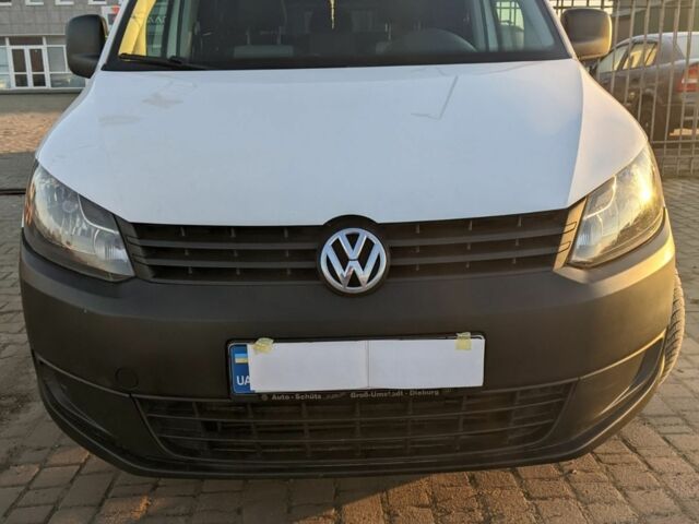 Білий Фольксваген Кадді, об'ємом двигуна 1.6 л та пробігом 245 тис. км за 8200 $, фото 1 на Automoto.ua