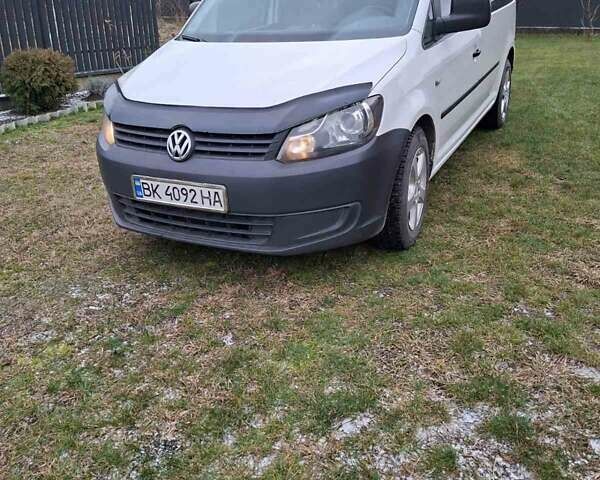 Білий Фольксваген Кадді, об'ємом двигуна 1.6 л та пробігом 362 тис. км за 10600 $, фото 1 на Automoto.ua