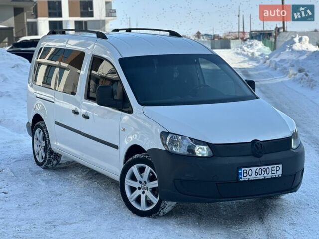 Білий Фольксваген Кадді, об'ємом двигуна 1.6 л та пробігом 305 тис. км за 7850 $, фото 1 на Automoto.ua