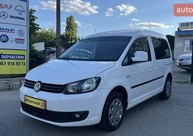 Білий Фольксваген Кадді, об'ємом двигуна 1.6 л та пробігом 223 тис. км за 9700 $, фото 1 на Automoto.ua