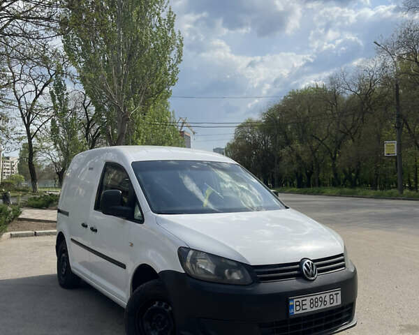 Білий Фольксваген Кадді, об'ємом двигуна 1.6 л та пробігом 377 тис. км за 7500 $, фото 1 на Automoto.ua