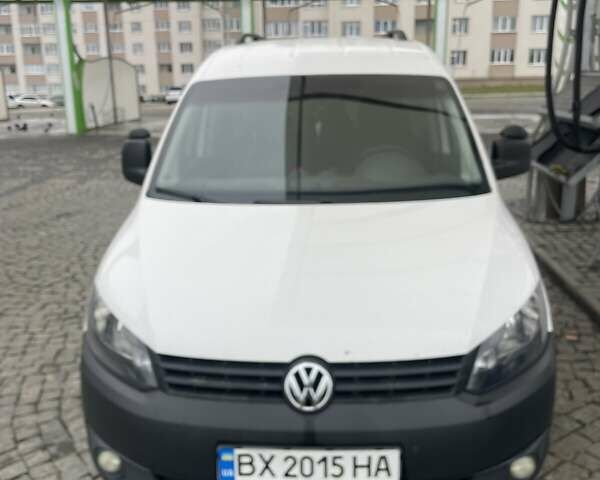 Белый Фольксваген Кадди, объемом двигателя 1.6 л и пробегом 299 тыс. км за 11900 $, фото 1 на Automoto.ua