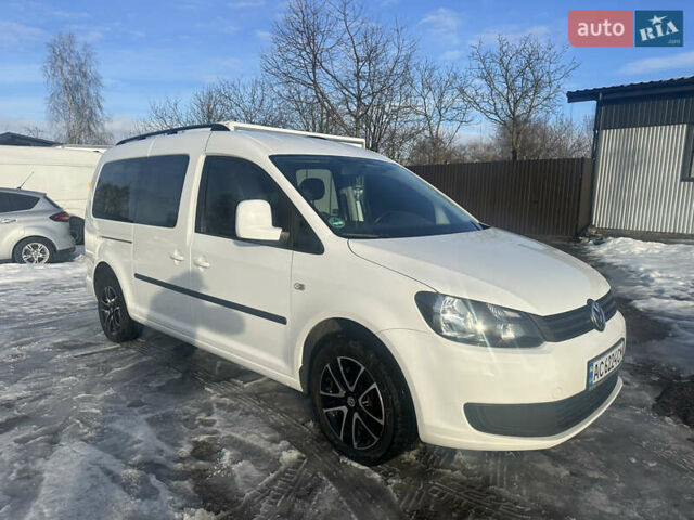 Білий Фольксваген Кадді, об'ємом двигуна 1.6 л та пробігом 295 тис. км за 10900 $, фото 1 на Automoto.ua