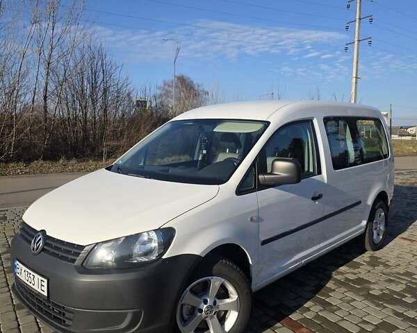 Белый Фольксваген Кадди, объемом двигателя 2 л и пробегом 259 тыс. км за 12500 $, фото 1 на Automoto.ua