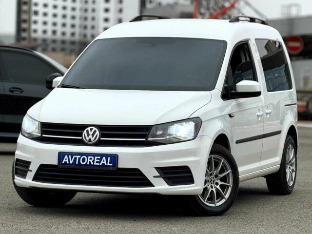 Білий Фольксваген Кадді, об'ємом двигуна 2 л та пробігом 300 тис. км за 13500 $, фото 1 на Automoto.ua