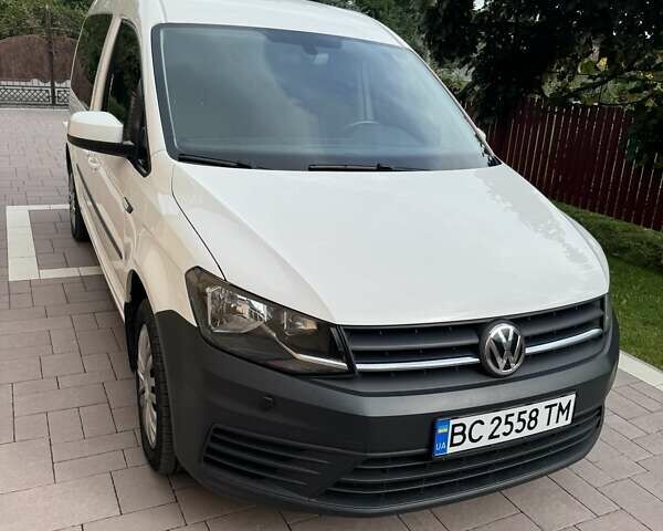 Белый Фольксваген Кадди, объемом двигателя 1.97 л и пробегом 217 тыс. км за 15400 $, фото 1 на Automoto.ua