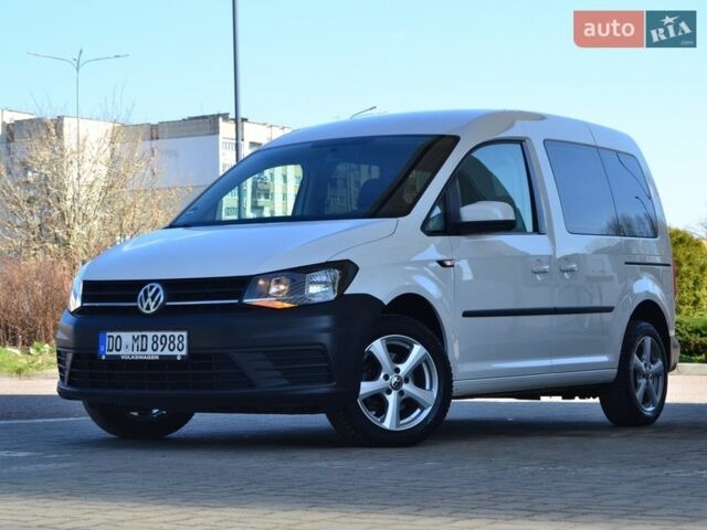 Белый Фольксваген Кадди, объемом двигателя 1.97 л и пробегом 181 тыс. км за 15499 $, фото 1 на Automoto.ua