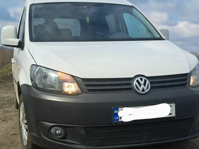 Белый Фольксваген Кадди, объемом двигателя 0 л и пробегом 245 тыс. км за 12200 $, фото 1 на Automoto.ua