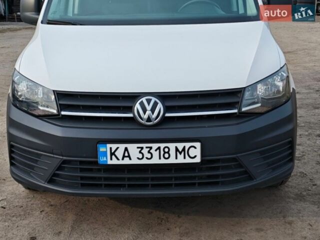 Белый Фольксваген Кадди, объемом двигателя 1.97 л и пробегом 278 тыс. км за 12000 $, фото 1 на Automoto.ua