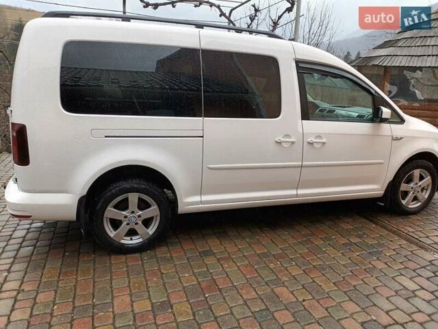 Белый Фольксваген Кадди, объемом двигателя 2 л и пробегом 418 тыс. км за 19800 $, фото 1 на Automoto.ua