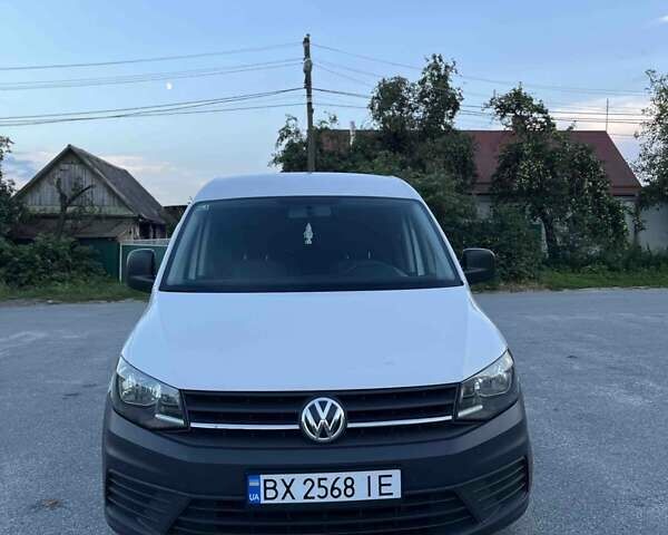 Белый Фольксваген Кадди, объемом двигателя 1.97 л и пробегом 220 тыс. км за 14150 $, фото 1 на Automoto.ua