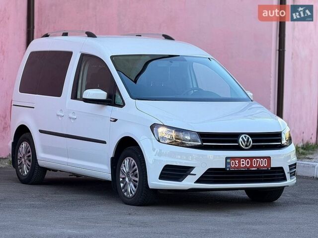 Белый Фольксваген Кадди, объемом двигателя 1.97 л и пробегом 244 тыс. км за 13250 $, фото 1 на Automoto.ua