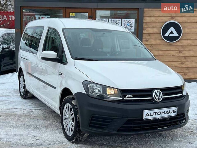 Белый Фольксваген Кадди, объемом двигателя 0 л и пробегом 10 тыс. км за 18400 $, фото 1 на Automoto.ua