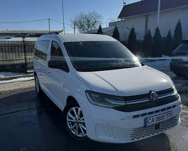Белый Фольксваген Кадди, объемом двигателя 1.97 л и пробегом 144 тыс. км за 27999 $, фото 1 на Automoto.ua
