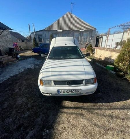 Білий Фольксваген Кадді, об'ємом двигуна 1.4 л та пробігом 93 тис. км за 1684 $, фото 1 на Automoto.ua